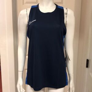 Nike Athletic/Athleisure Tank Top, NWT!